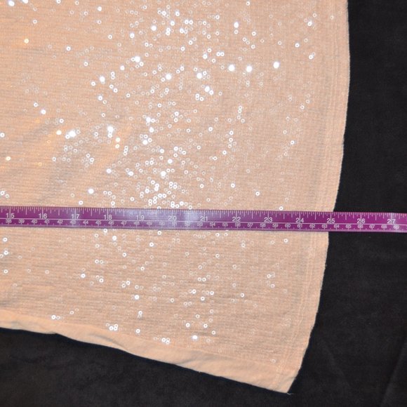 Made in Italy full sequin front nude henley camisole size S - Picture 11 of 15